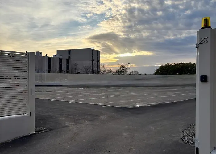 アパート 20cinque バーリ